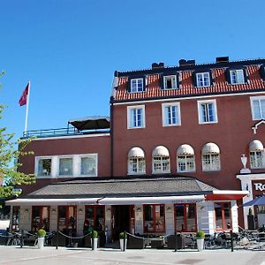 Hotel Bishops Arms Straengnaes